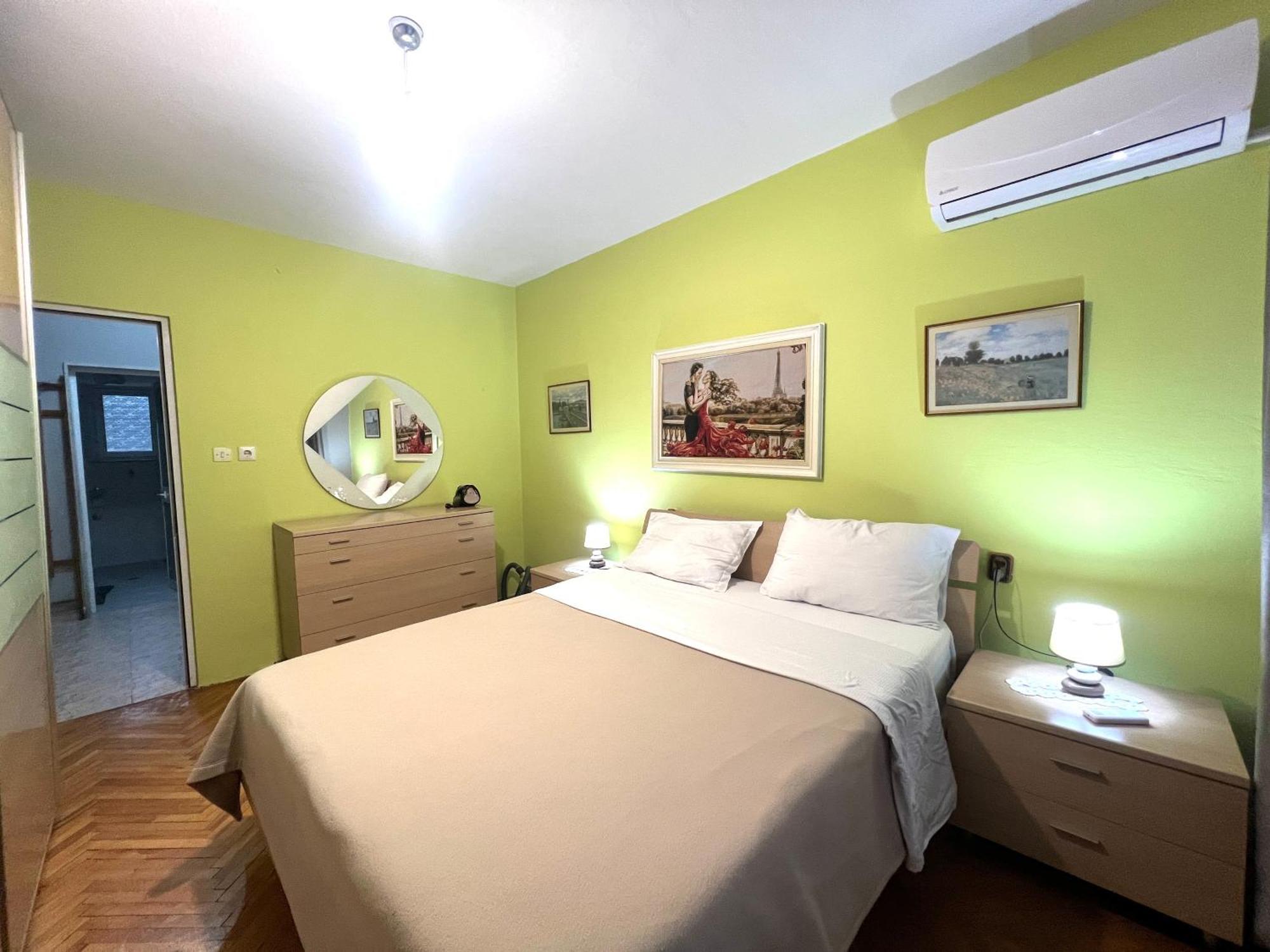 티라나 Downtown Retreat "Spiranca" 아파트 외부 사진