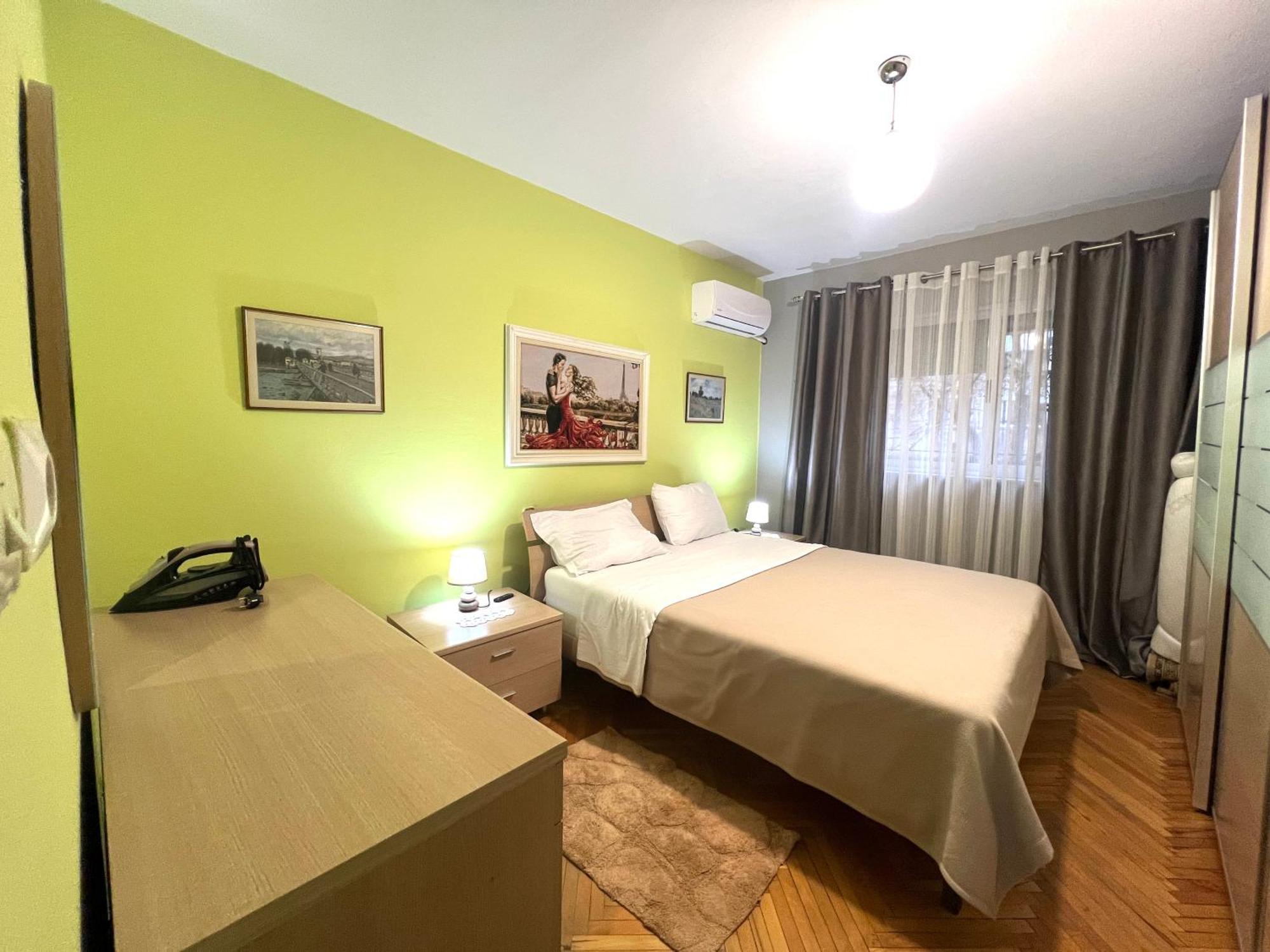 티라나 Downtown Retreat "Spiranca" 아파트 외부 사진